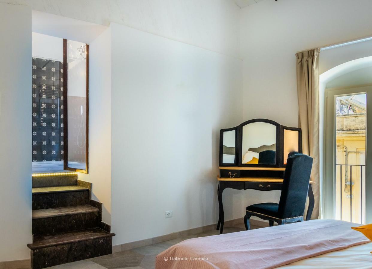 Alma Suite Noto Exterior foto